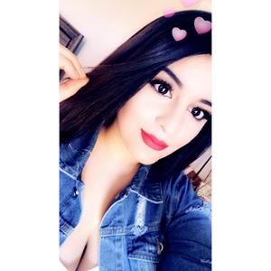 Meet your Posher, Eva